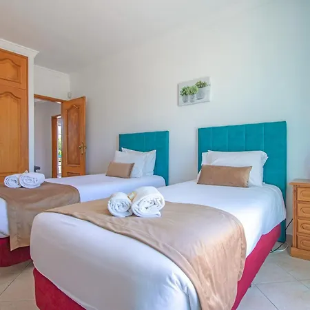 Azul By Algarve Holidays * Guia (Faro)