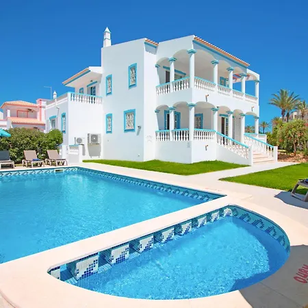 Azul Villa Guia (Faro)