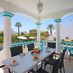 Villa Azul *